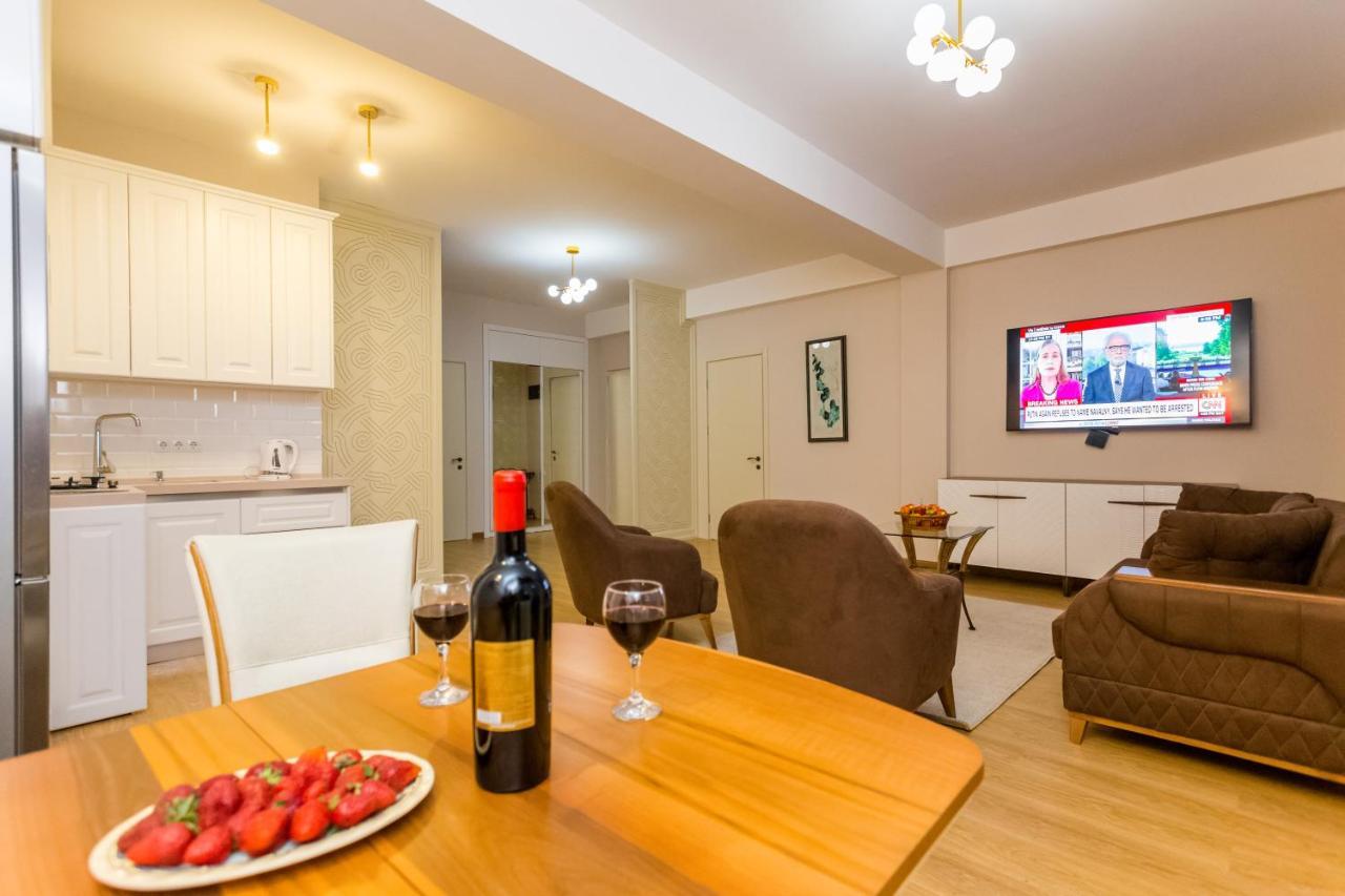 Central Comfort Place L Tbilisi Luaran gambar